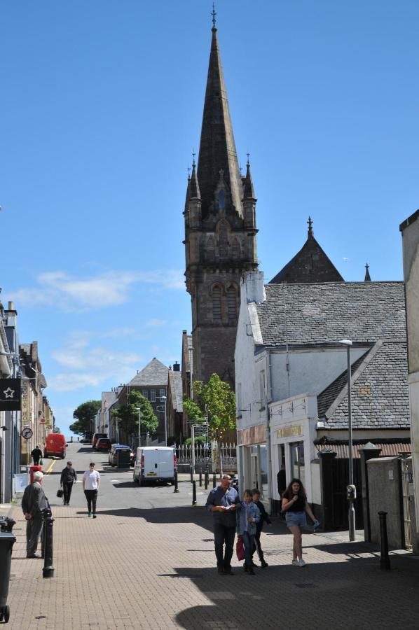 No5 Esplanade Court, Stornoway Town Centreアパートメント エクステリア 写真